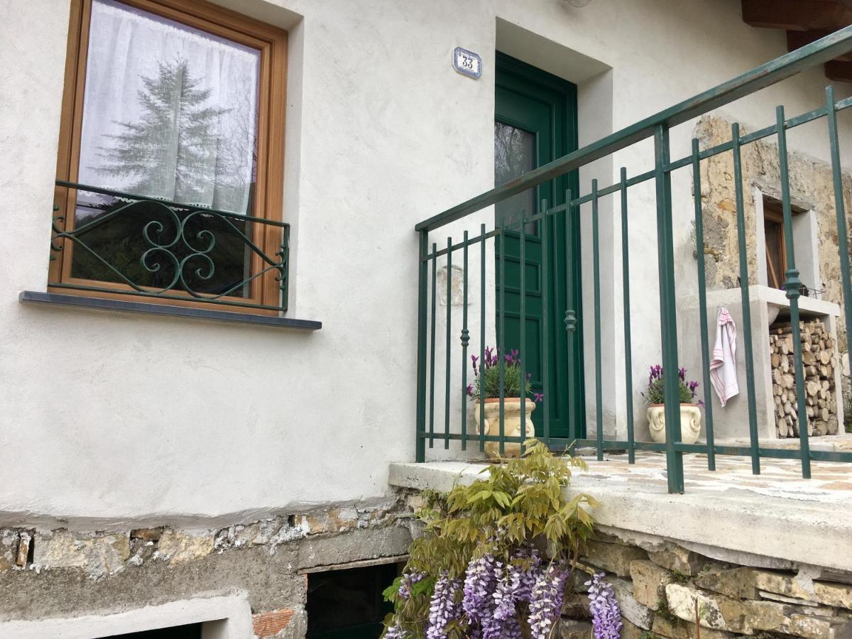 Agriturismo Cascina Clavarezza Valbravenna Bagian luar foto